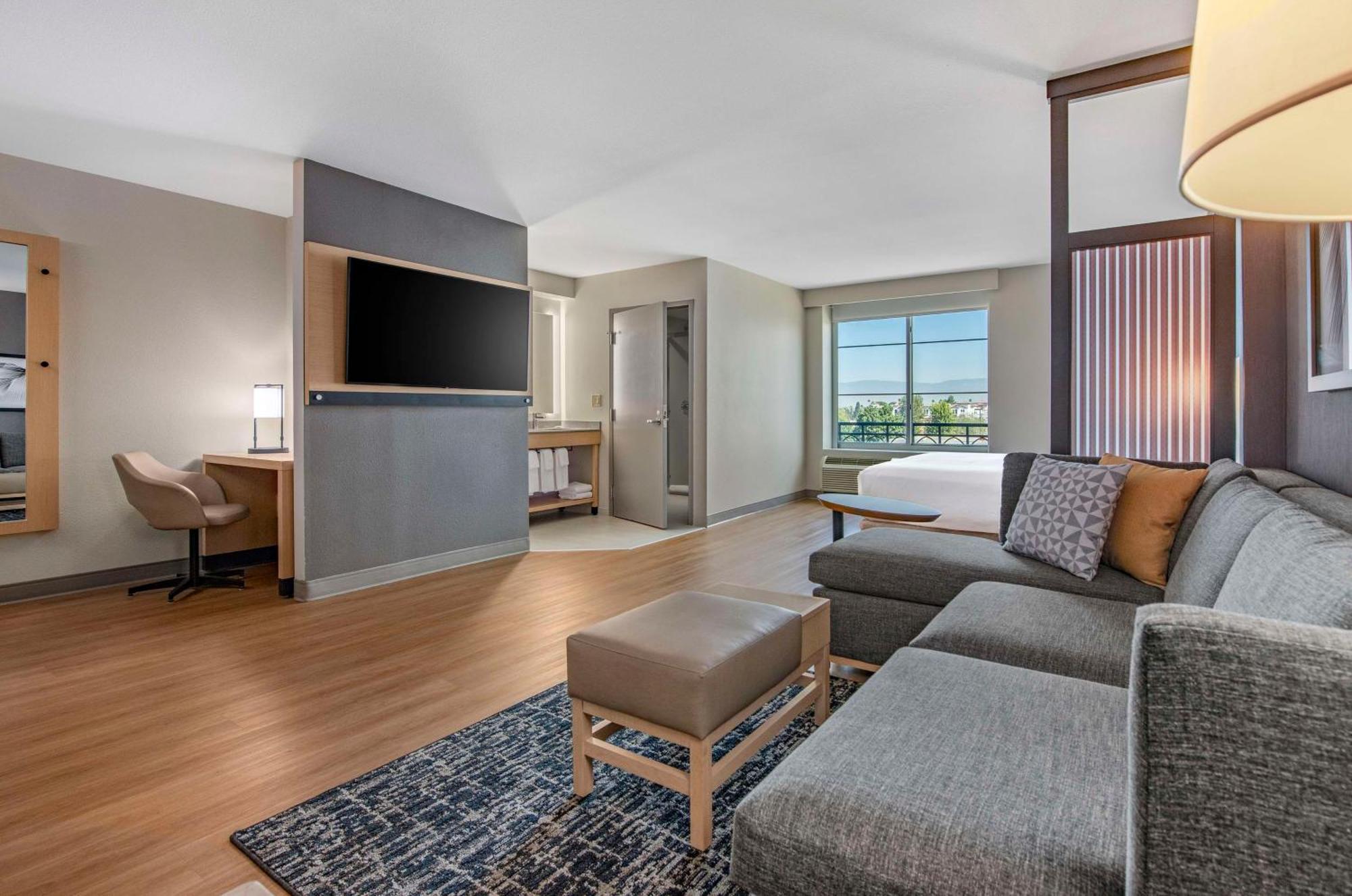Hyatt Place Riverside Downtown Exterior foto